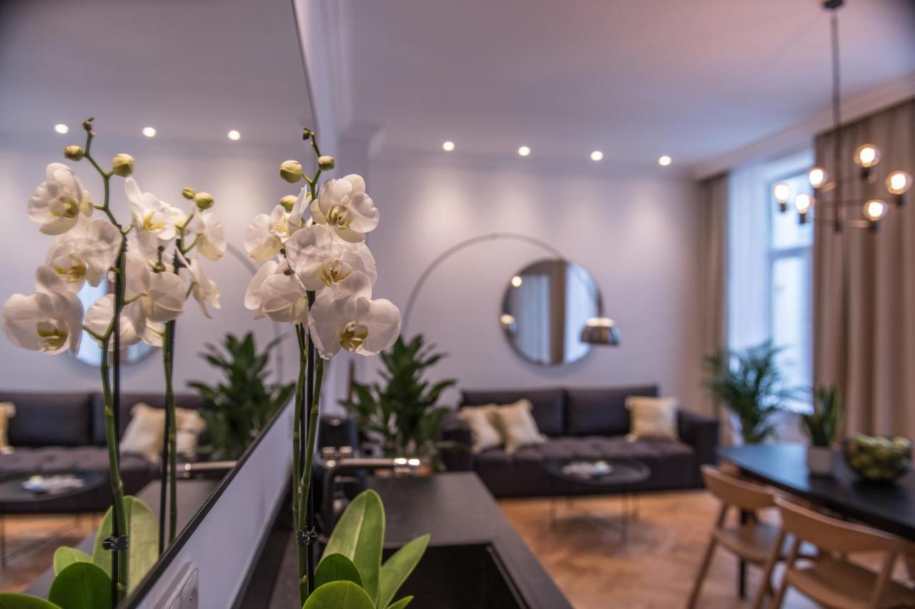 New Design Apt - Central Location Wenceslas Square Praga Exterior foto